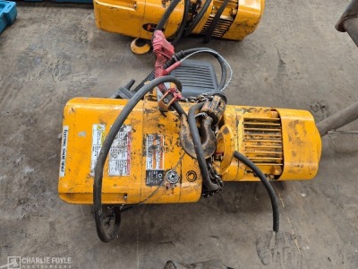2021 Kito Corp 250kg 3m Electric Chain Hoist - 5