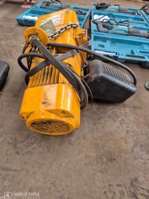 2020 Kito Corp 250kg 3M Electric Chain Hoist - 6