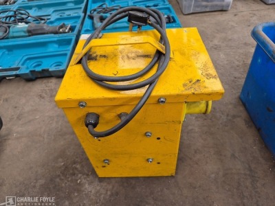 Power Tool 5000VA Transformer - 4