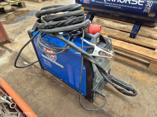 Unused R-Tech P101D Inverter Plasma Cutter