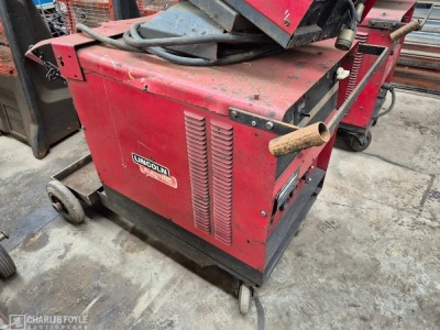 Lincoln Electric Idealarc CV400-1 Mig Welder - 8