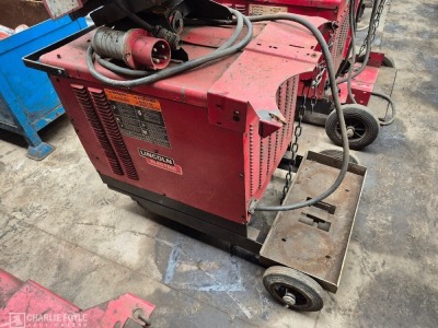 Lincoln Electric Idealarc CV400-1 Mig Welder - 12