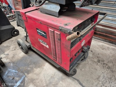 Lincoln Electric Idealarc CV400-1 Mig Welder - 7