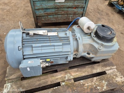 2021 SEW KH97 DRN200L4/TF/NIB, kW 30 S1 Electric Motor & Drive - 8