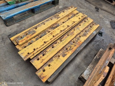 Qty Cutting Edges - 5