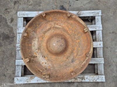 2 x Cast Iron Pig Feeders - 6