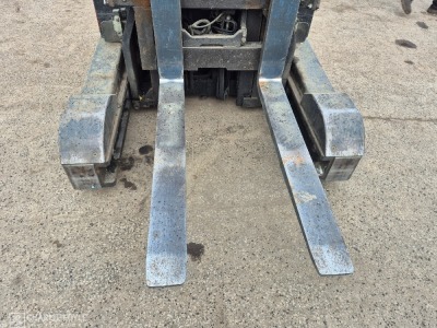 2010 BT RRE180EC 1800kg Electric Reach Truck - 10