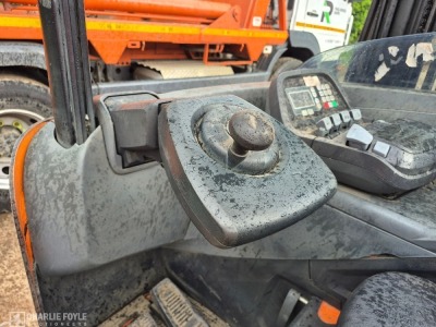 2010 BT RRE180EC 1800kg Electric Reach Truck - 12