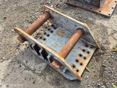 Head Stock, 90mm Pins, Internal Width 445mm - 5