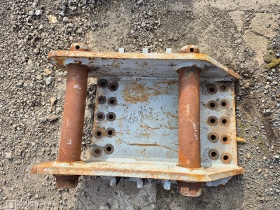 Head Stock, 90mm Pins, Internal Width 445mm - 6