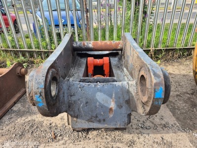 2015 Tefra Hydraulic Quick Hitch - 10