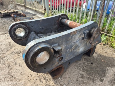 2015 Tefra Hydraulic Quick Hitch - 11