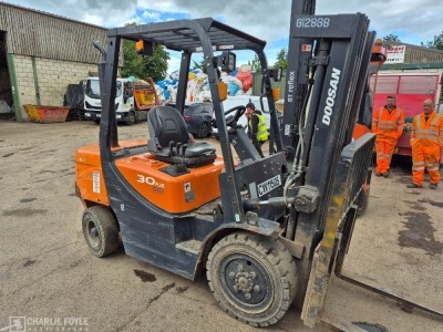 2020 Doosan D30GP 3ton Diesel Forklift - 4