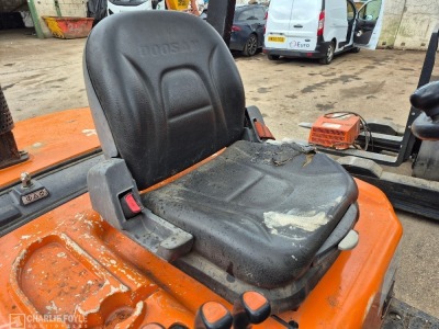 2020 Doosan D30GP 3ton Diesel Forklift - 11