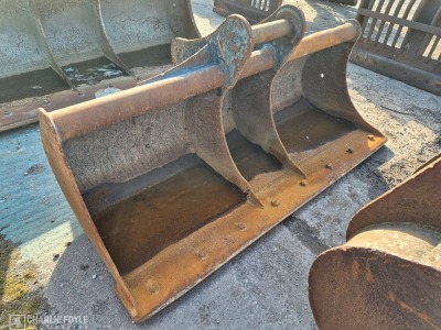 2100mm Ditching Bucket, 80 mm Pins - 5