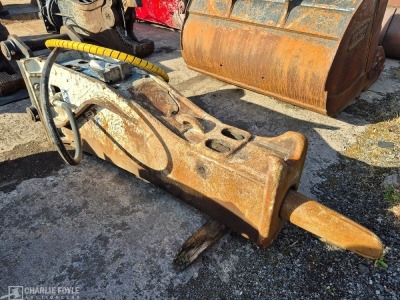 2016 Furukawa FXJ375 Hydraulic Breaker, 90mm Pins - 6