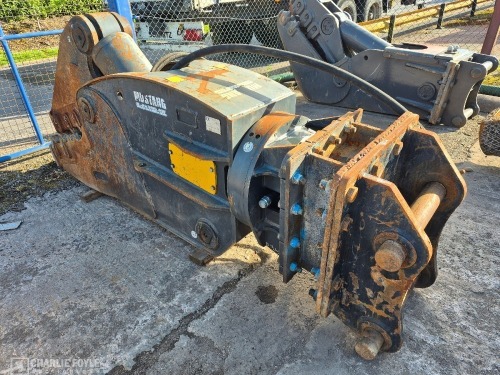 2023 Mustang RH26 Hydraulic Rotating Muncher, 80mm Pins