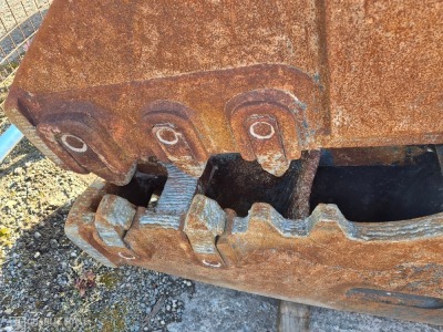 2023 Mustang RH26 Hydraulic Rotating Muncher, 80mm Pins - 3