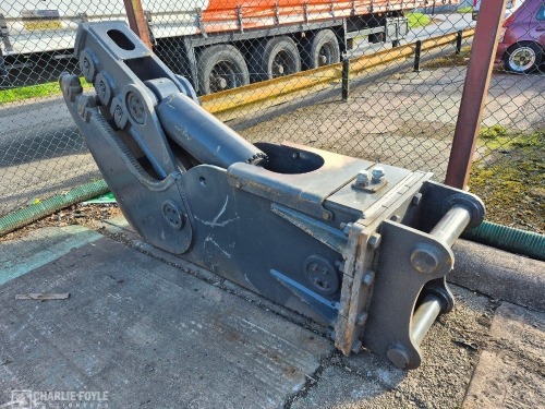 RD Equipment Hydraulic Muncher, 80mm Pins