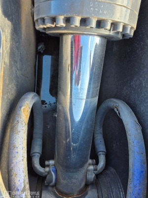 RD Equipment Hydraulic Muncher, 80mm Pins - 2