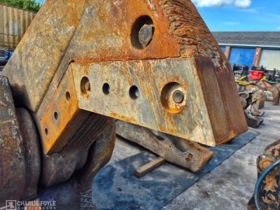La Bounty 2500 Hydraulic Rotating Shear, 100mm Pins - 9