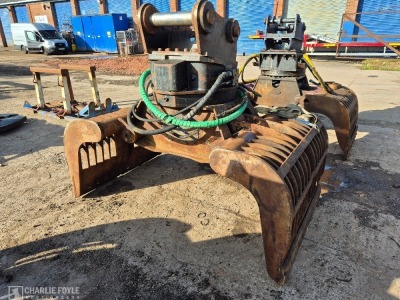 Caterpillar G325B Rotating Selector Grab, 90mm Pins - 11