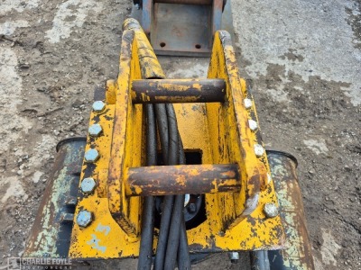 2023 Mustang Hydraulic Rotating Grab, 35mm Pins, - 2