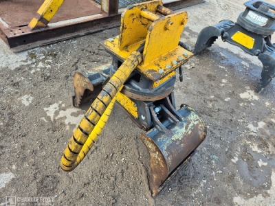 2023 Mustang Hydraulic Rotating Grab, 35mm Pins, - 8