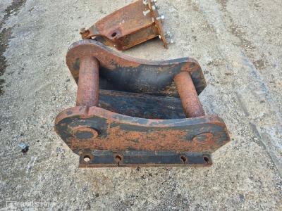 Head Stock, 80mm Pins, - 3