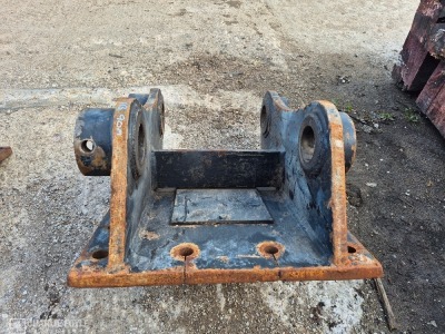 Head Stock, 90mm Pins, Internal Width 430mm - 4