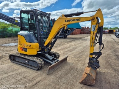 2023 Liugong 9027FZTS Mini Digger - 8