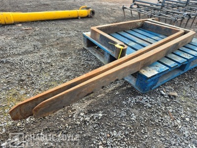 3x Fork Lift Forks - 4