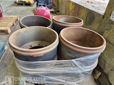 8x Unused ROR Brake Drums - 2