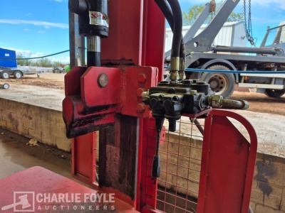 Hydraulic Log Splitter - 6
