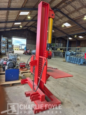 Hydraulic Log Splitter - 10