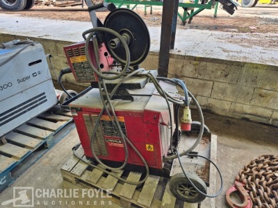 Lincoln Electric Idealarc CV400-I Welder - 11