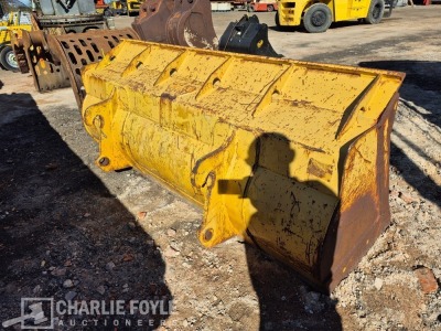 2350mm Wheeled Loader Bucket - 4