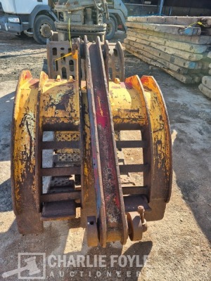 Mechanical Grab 70mm & Pins - 11