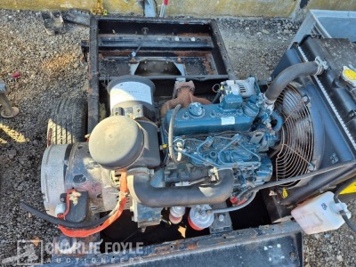 Kubota D905 3 Cylinder Diesel Engine - 3