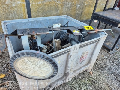 Kubota D905 3 Cylinder Diesel Engine - 22