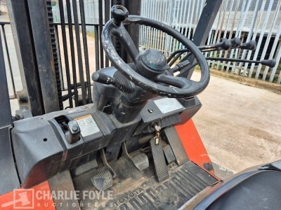 2004 Toyota 7-FGCU-35 Gas Forklift - 18
