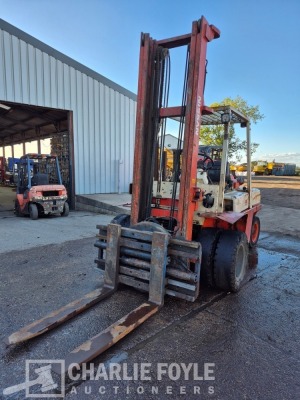 Nissan WGF03A40U 4 Ton Diesel Forklift - 5