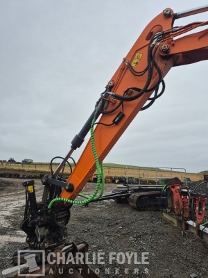 2023 Doosan DX100W-7 Wheeled Excavator & Steelwrist Tilt Attachment - 3