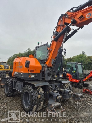 2023 Doosan DX100W-7 Wheeled Excavator & Steelwrist Tilt Attachment - 6
