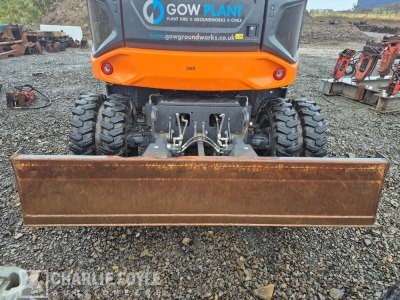 2023 Doosan DX100W-7 Wheeled Excavator & Steelwrist Tilt Attachment - 13