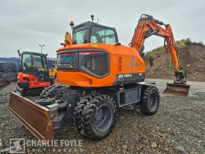 2023 Doosan DX100W-7 Wheeled Excavator & Steelwrist Tilt Attachment - 15