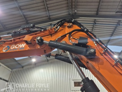 2023 Doosan DX100W-7 Wheeled Excavator & Steelwrist Tilt Attachment - 34