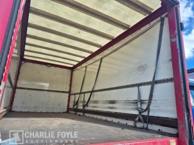 2013 Paccar 5m Box Van Body - 8