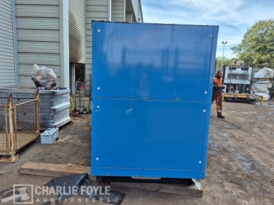 2006 SDMO J300K 3 Phase 300kVA Generator - 2