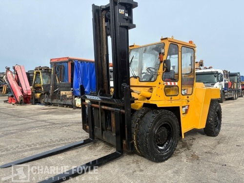 2009 CAT DP 90 Diesel Forklift